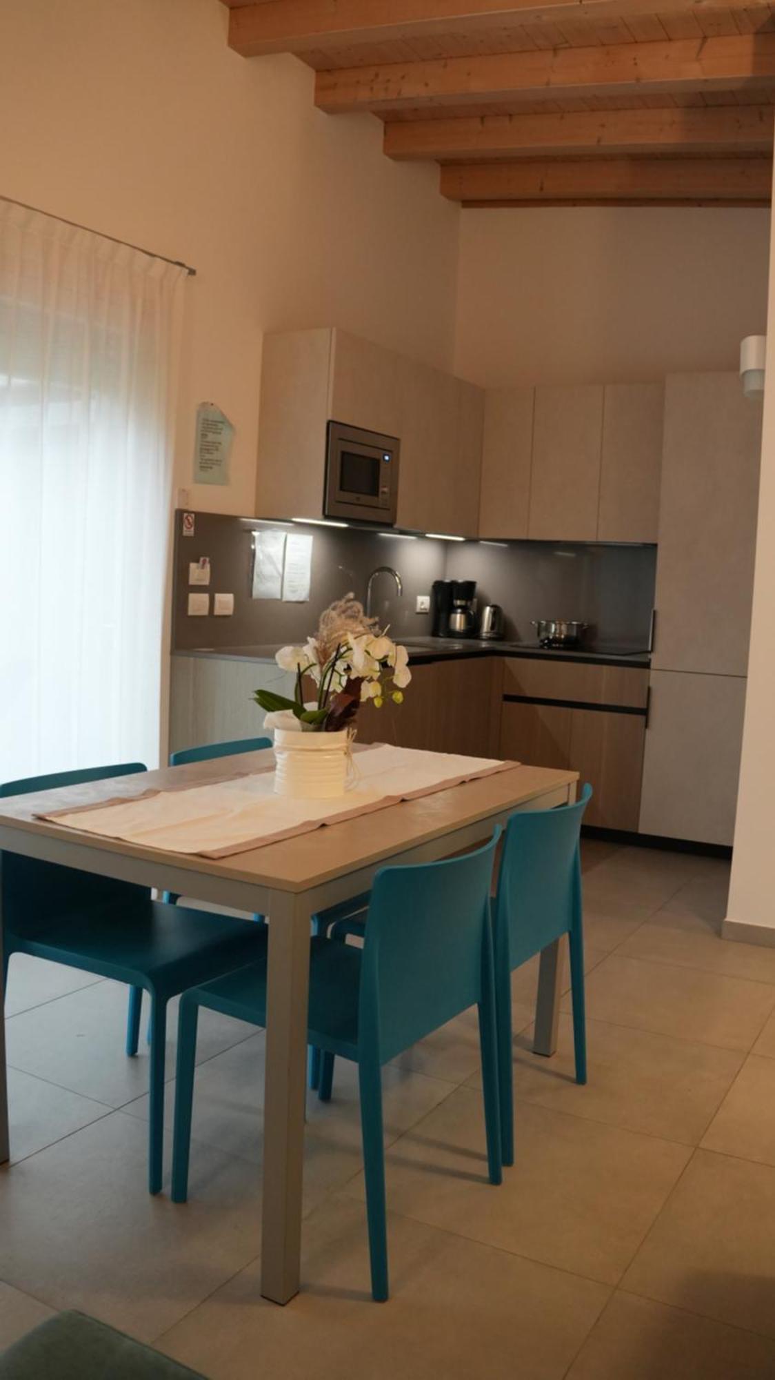 Casa Maria Apartments Riva del Garda Ruang foto